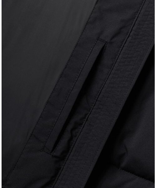 MUSINSA STANDARD WOMAN（ムシンサスタンダードウーマン）の「ウィメンズボリュームスリーブクロップパディングジャケット[ブラック]（ダウンジャケット/コート・レディース・その他・SMALL/MEDIUM/LARGE/X-SMALL）」の10枚目の写真