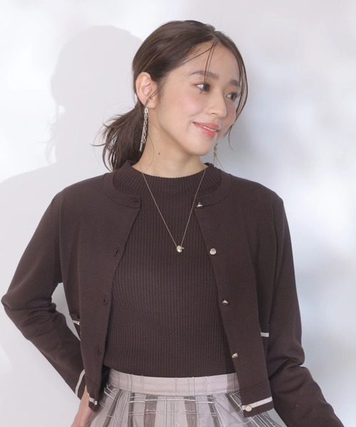 JUSGLITTY（ジャスグリッティー）の「ハイネックアンサンブル（ニット/セーター・レディース・オフホワイト/ブラウン/チャコールグレー/ピンクベージュ/ミント・2）」の20枚目の写真