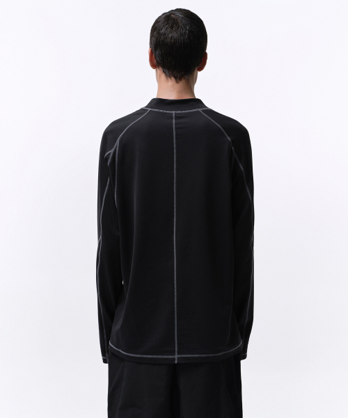 MUSINSA STANDARD（ムシンサスタンダード）の「[シティレジャー] ストラクチャードモックネック長袖Tシャツ [ブラック]（Tシャツ/カットソー・メンズ・その他・LARGE/X-LARGE/XX-LARGE）」の7枚目の写真