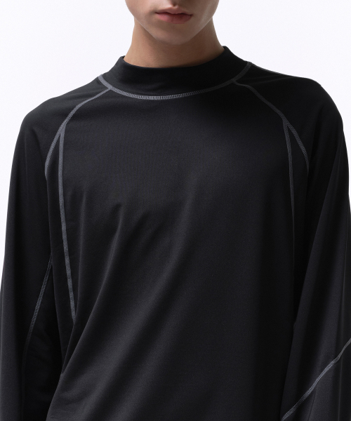 MUSINSA STANDARD（ムシンサスタンダード）の「[シティレジャー] ストラクチャードモックネック長袖Tシャツ [ブラック]（Tシャツ/カットソー・メンズ・その他・LARGE/X-LARGE/XX-LARGE）」の6枚目の写真