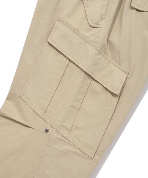 COVERNAT（カバーナット）の「ワイドパラシュートカーゴパンツベージュ（その他パンツ・レディース・その他・X-LARGE/XX-LARGE/LARGE/MEDIUM/SMALL）」の7枚目の写真