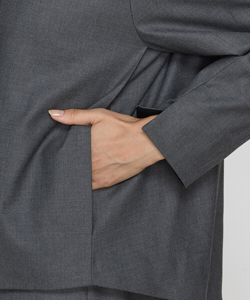 K.T KIYOKO TAKASE(キヨコタカセ)の「〔 Sサイズ 〕 【2WAY】ストレッチフラノ ノーカラーブルゾンジャケット(ノーカラージャケット・レディース・ブラウン/グレー・5号/3号)」の15枚目の写真