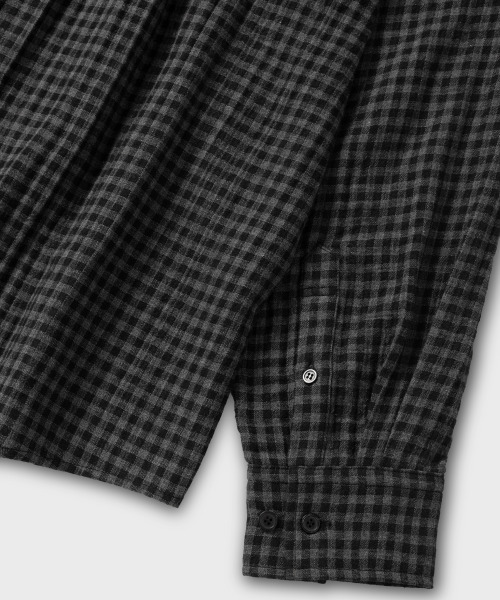 NONBLANK(ノンブランク)の「ギンガムチェックシャツ_GREY(シャツ/ブラウス・メンズ・グレー・MEDIUM/LARGE/X-LARGE)」の8枚目の写真
