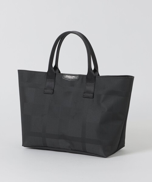 BLACK LABEL CRESTBRIDGE(ブラックレーベル・クレストブリッジ)の「【一部店舗限定】シャドーチェックランチトート(トートバッグ・メンズ・ブラック・FREE)」の1枚目の写真