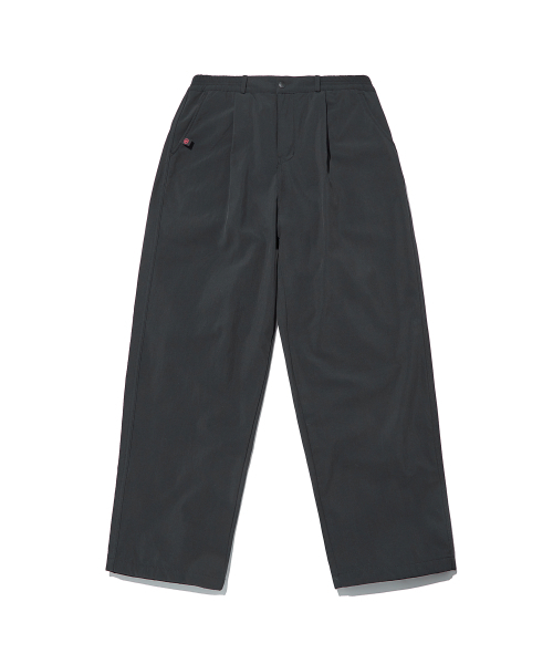 WANGGWAN(ワングァン)の「NDA90 ワイドフィット裏起毛ナイロンパンツ(ブラック)(スラックス・メンズ・その他・MEDIUM/LARGE)」の1枚目の写真