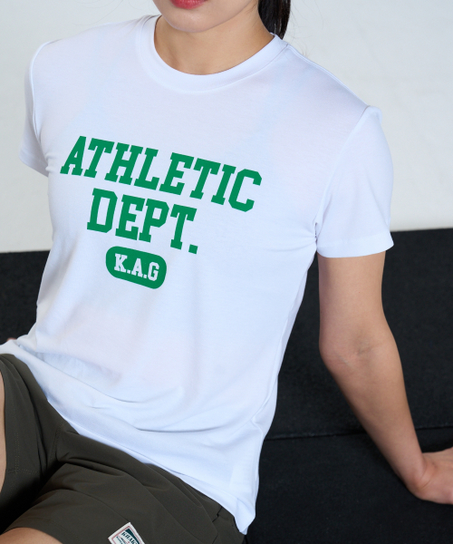 KHAKI GRADO(カーキグラド)の「K.A.G Athletic Dept. レディース スタンダードフィット 半袖Tシャツ (ホワイト)(Tシャツ/カットソー・レディース・その他・SMALL/MEDIUM/LARGE)」の1枚目の写真