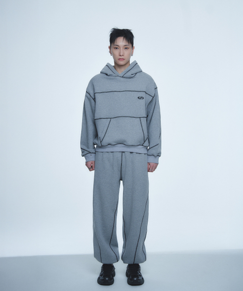 HYUNFIT（ヒョンフィット）の「COVERSTITCH LINE HOODIE-[GRAY]（スウェット・メンズ・その他・MEDIUM/LARGE/X-LARGE）」の4枚目の写真