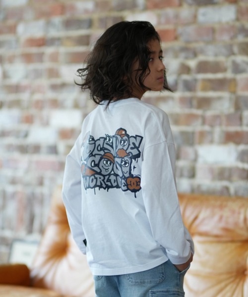 DC（ディーシー）の「DC/ディーシー 26 KD SK CREW LS キッズ ロンT YLT261510（Tシャツ/カットソー・キッズ・ホワイト/ベージュ・130cm/140cm/150cm/160cm）」の6枚目の写真