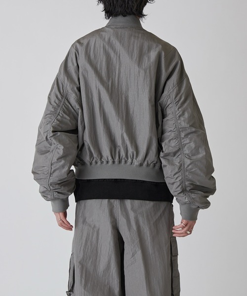 Lui's(ルイス)の「【Neucon】NYLON TRUCK BOMBER JACKET / ナイロントラックボンバージャケット / セットアップ対応(MA-1・メンズ・ブラック/ライトグレー・1/2)」の20枚目の写真