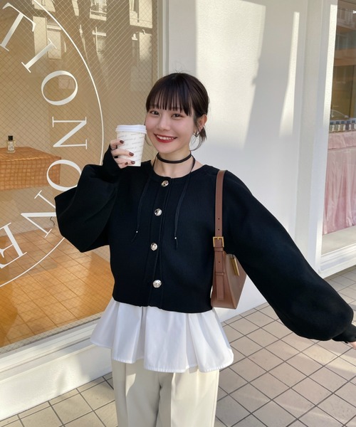 hinari ニュアンスボタンニットカーデ　ピンク　タグ付き　新品未開封 hinari（ヒナリ）の「ニュアンスボタンニットカーデ（カーディガン