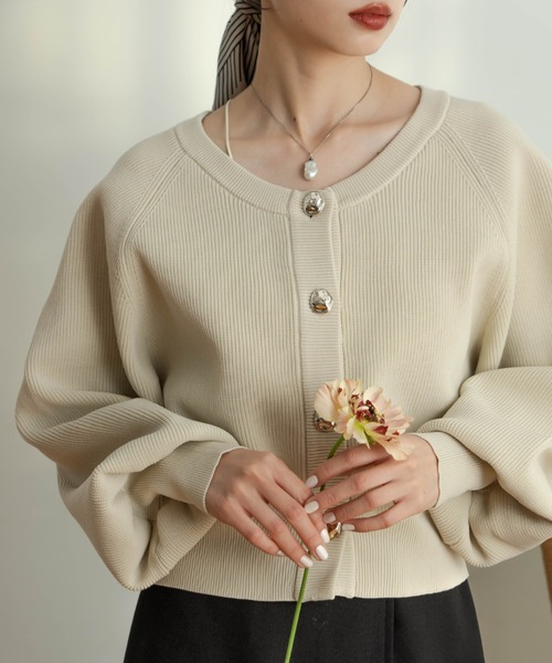 hinari ニュアンスボタンニットカーデ　ピンク　タグ付き　新品未開封 hinari ヒナリ ニュアンスボタンニットカーデ ピンク タグ付き 新品未