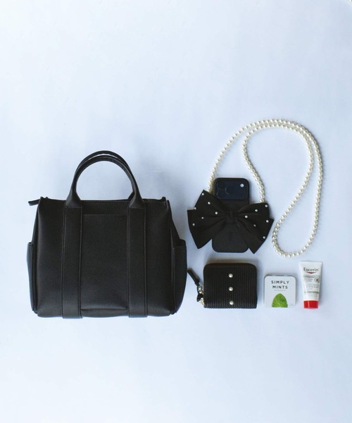 PICCIN（ピッチン）の「パール付きリボンストラップ（スマホグッズ・レディース・オフホワイト/ブラック・FREE）」の15枚目の写真