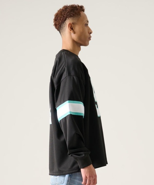FUBU（ フブ）の「FUBU-Football Shirts（Tシャツ/カットソー・メンズ・ブラック・L/M）」の2枚目の写真