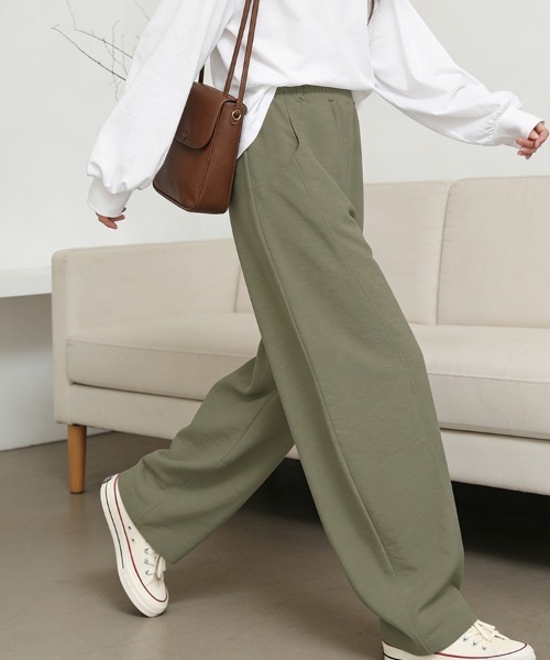 ONEP STAR(ワンピスター)の「ワイドスウェットパンツ(スウェットパンツ・レディース・ライトグレー/ブラック/ダークブラウン/オフホワイト/カーキ/ダークグレー・MEDIUM/LARGE)」の20枚目の写真