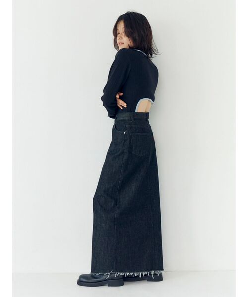 Ungrid（アングリッド）の「スリットデザインデニムスカート（スカート・レディース・ブラック/オフホワイト・MEDIUM/SMALL）」の21枚目の写真