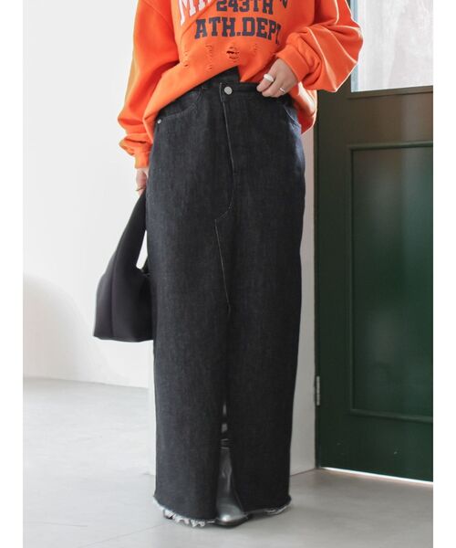 Ungrid（アングリッド）の「スリットデザインデニムスカート（スカート・レディース・ブラック/オフホワイト・MEDIUM/SMALL）」の22枚目の写真