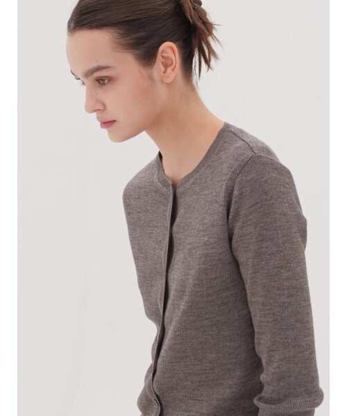 ACUD(アクド)の「Round Neck Ribbed Cardigan _Grey(カーディガン/ボレロ・レディース・グレー・FREE)」の3枚目の写真