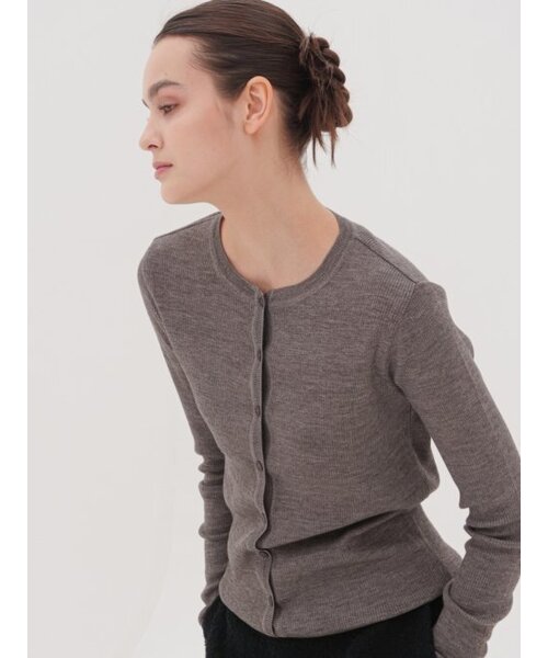 ACUD(アクド)の「Round Neck Ribbed Cardigan _Grey(カーディガン/ボレロ・レディース・グレー・FREE)」の4枚目の写真