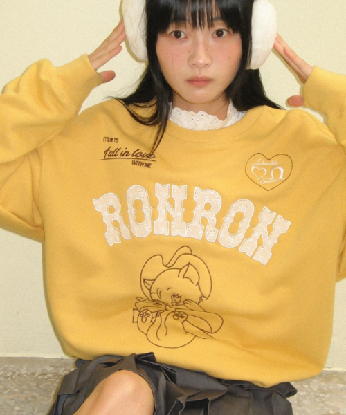 RONRON（ロンロン）の「WESTERN CAT LACE PATCH SWEATSHIRT MUSTARD（スウェット・レディース・その他・FREE）」の4枚目の写真