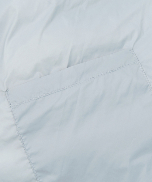 EXCONTAINER(エックスコンテナ)の「ライトウェイトフードパディングジャケット (SKY BLUE)(ダウンベスト・メンズ・その他・SMALL/X-LARGE/LARGE/MEDIUM)」の8枚目の写真