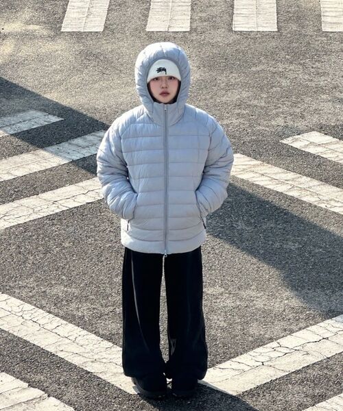 EXCONTAINER(エックスコンテナ)の「ライトウェイトフードパディングジャケット (SKY BLUE)(ダウンベスト・メンズ・その他・SMALL/X-LARGE/LARGE/MEDIUM)」の12枚目の写真