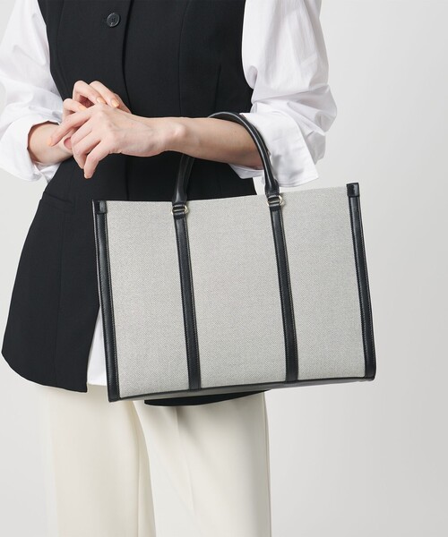 UNITED ARROWS(ユナイテッドアローズ)の「キャンバスコンビ スクエア トートバッグ(トートバッグ・レディース・ブラック/ブラウン・FREE)」の10枚目の写真