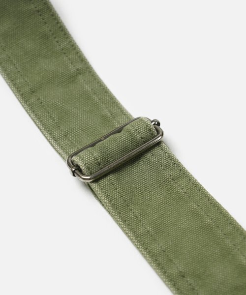 FRIZMWORKS（フリズムワークス）の「HEAVY CANVAS SHOULDER BAG _ OLIVE（ショルダーバッグ・レディース・その他・ONE SIZE）」の4枚目の写真