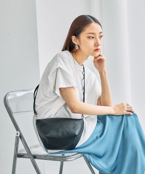 LEPSIM(レプシィム)の「【500mlペットボトルも入る】ポーチ付き3WAYトート 638744(トートバッグ・レディース・ガンメタ/ホワイト/ピンク/ブラック・ONE SIZE)」の21枚目の写真