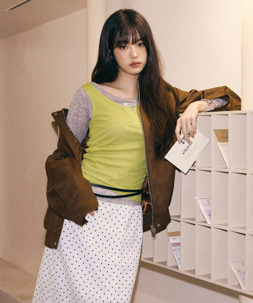 ROLAROLA(ロラロラ)の「SLEEVELESS LAYERED T-SHIRT SET GY+OL(Tシャツ/カットソー・レディース・その他・S/M)」の1枚目の写真