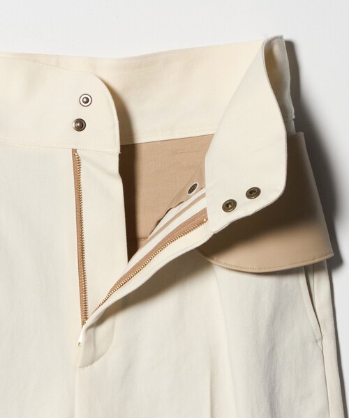 6（ロク）の「＜6(ROKU)＞コットン ハイウエスト パンツ（その他パンツ・レディース・ベージュ/オフホワイト・36/34/38）」の10枚目の写真