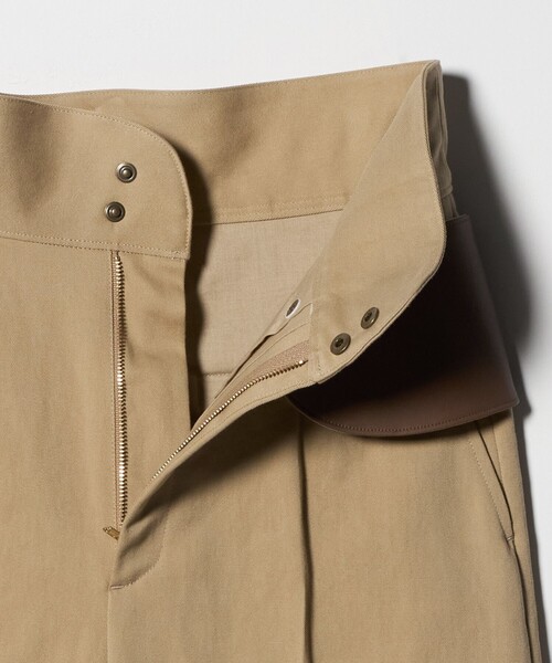 6（ロク）の「＜6(ROKU)＞コットン ハイウエスト パンツ（その他パンツ・レディース・ベージュ/オフホワイト・36/34/38）」の17枚目の写真