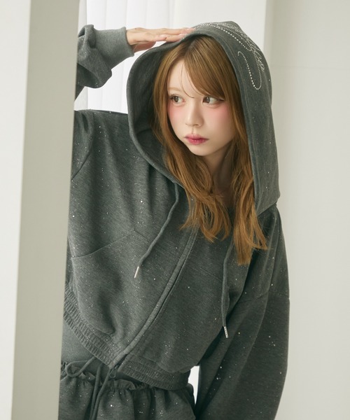 TITTY&CO.(ティティーアンドコー)の「ロゴラインストーン付きスウェットセットアップ(セットアップ・レディース・グレー/ブラック・FREE)」の21枚目の写真