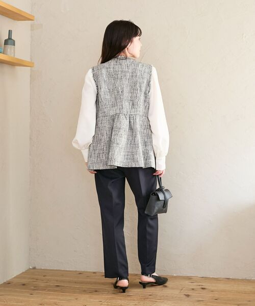 le.coeur blanc（ルクールブラン）の「ツイードフリンジジレ（その他アウター・レディース・ブラック系その他・38）」の2枚目の写真