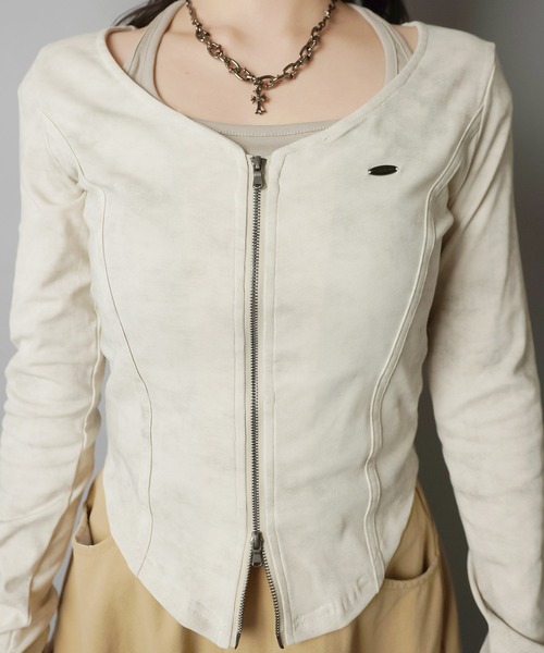 SPINNS（スピンズ）の「レイヤード風長袖ジップカットソー/ムラ染め風（Tシャツ/カットソー・レディース・チャコール/オフホワイト・ONESIZE）」の15枚目の写真