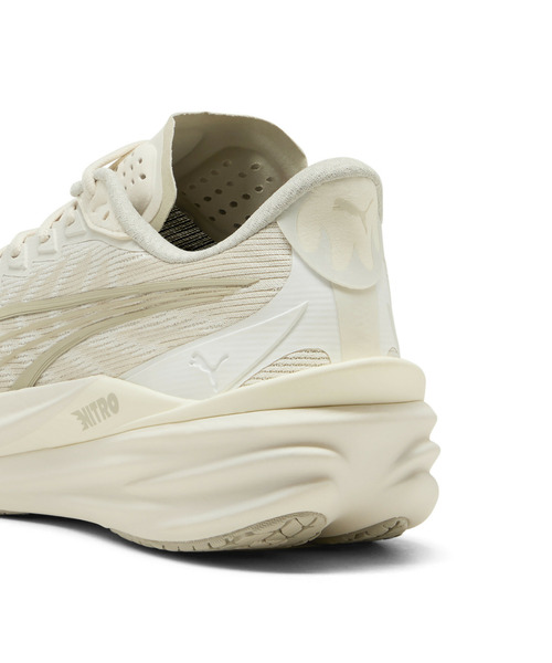PUMA(プーマ)の「PUMA プーマ メンズ ディヴィエイト ニトロ 4 ランニングシューズ(スニーカー・メンズ・グリーン系その他/ホワイト系その他/ブラック/ホワイト系その他3/ブルー系その他5/ベージュ系その他/ホワイト系その他2・26.5cm/25.5cm/25.0cm/27.0cm/30.0cm/28.5cm/27.5cm/28.0cm/26.0cm/29.0cm)」の15枚目の写真