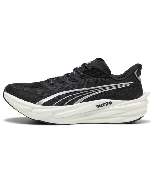 PUMA(プーマ)の「PUMA プーマ メンズ ディヴィエイト ニトロ 4 ランニングシューズ(スニーカー・メンズ・グリーン系その他/ホワイト系その他/ブラック/ホワイト系その他3/ブルー系その他5/ベージュ系その他/ホワイト系その他2・26.5cm/25.5cm/25.0cm/27.0cm/30.0cm/28.5cm/27.5cm/28.0cm/26.0cm/29.0cm)」の4枚目の写真