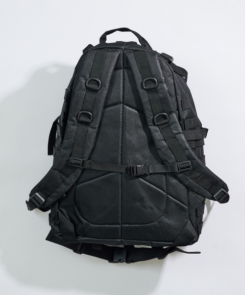 MAISON CLUB(メゾンクラブ)の「【MAISON CLUB】TACTICAL Backpack / タクティカルバックパック KNF-YI(バックパック/リュック・メンズ・カーキ/ブラック・FREE)」の3枚目の写真