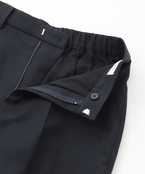 MACKINTOSH PHILOSOPHY（ﾏｯｷﾝﾄｯｼｭ ﾌｨﾛｿﾌｨｰ）の「【LEE4月号/蛯原友里さん着用】【TROTTER（トロッター）シリーズ】アクションツイルワイドパンツ（その他パンツ・レディース・ダークネイビー/ベージュ・38/36）」の10枚目の写真