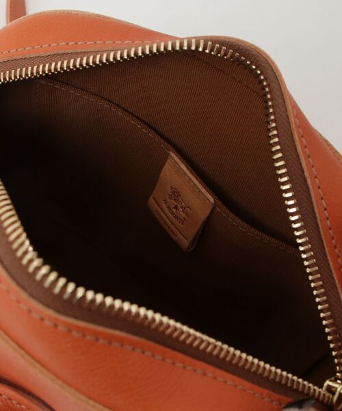 IL BISONTE(イルビゾンテ)の「IL BISONTE / ORIGINAL LEATHER / クロスボディバッグ(ショルダーバッグ・レディース・レンガ/ダークブラウン/レッド/グリーン/ネイビー/オレンジ/ブラック/グレー/ナチュラル/ライトブラウン・FREE)」の20枚目の写真