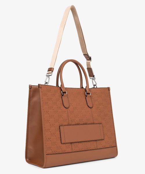 MICHAEL KORS（マイケルコース）の「JET SET ロゴエンボス レザー トートバッグ（トートバッグ・メンズ・ブラウン系・FREE）」の4枚目の写真