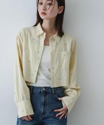 SENSE OF PLACE by URBAN RESEARCH | フラワーエンブロイダリークロップドシャツ(シャツ/ブラウス)