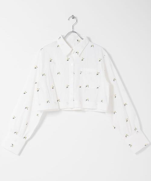 SENSE OF PLACE by URBAN RESEARCH(センスオブプレイスバイアーバンリサーチ)の「フラワーエンブロイダリークロップドシャツ(シャツ/ブラウス・レディース・ホワイト系その他/ベージュ/ブラック系その他・ONE)」の9枚目の写真