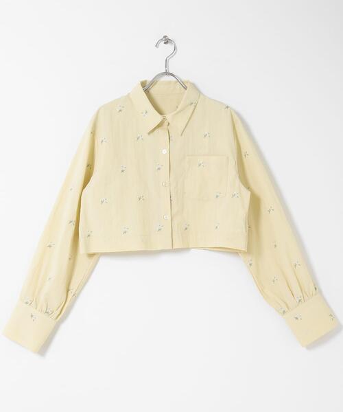 SENSE OF PLACE by URBAN RESEARCH(センスオブプレイスバイアーバンリサーチ)の「フラワーエンブロイダリークロップドシャツ(シャツ/ブラウス・レディース・ホワイト系その他/ベージュ/ブラック系その他・ONE)」の15枚目の写真