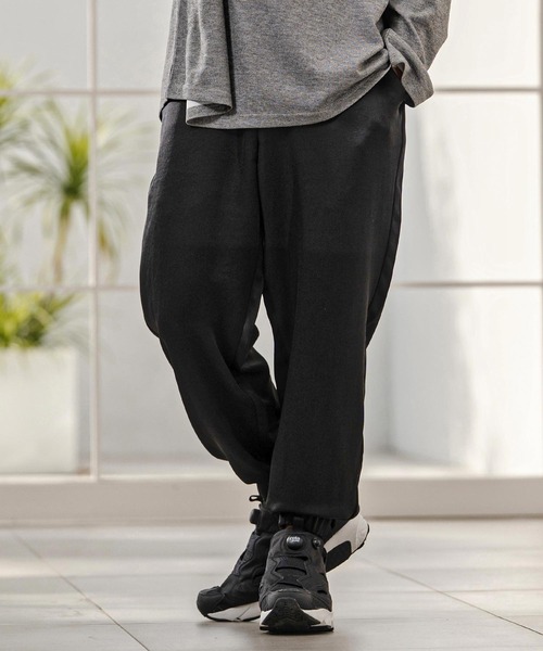 CAMBIO（カンビオ）の「mp14752-サテンライクドレープリブパンツ(26048CMY)（その他パンツ・メンズ・ブラック/ベージュ/ネイビー・S/M/L）」の2枚目の写真