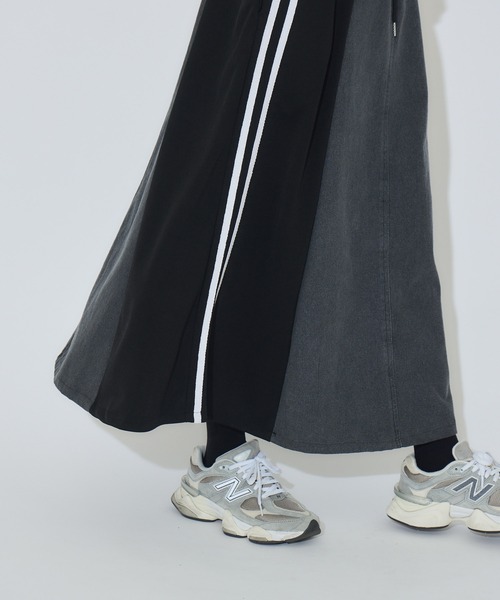 Paradise Picnic(パラダイスピクニック)の「ドッキングラインデニムスカート(デニムスカート・レディース・ブラック/ブルー・FREE)」の14枚目の写真