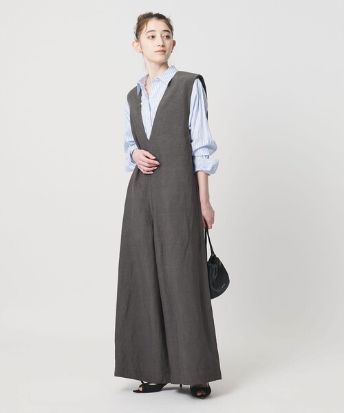 SACRA(サクラ)の「<SACRA>ノースリーブ オールインワン パンツ(つなぎ/オールインワン・レディース・ダークグレー/ブラック・38)」の1枚目の写真