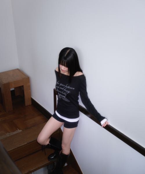 ROSEFRANTZ（ロゼフランツ）の「Lettering Angel Long Sleeve [Black]（Tシャツ/カットソー・レディース・ブラック・OS）」の7枚目の写真