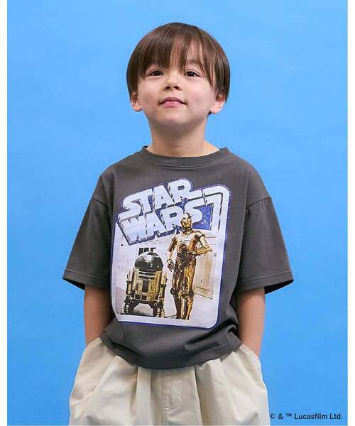 b・ROOM（ビールーム）の「【STAR WARS】【防汚・速乾・型崩れしない】アソートプリントTシャツ【MNCM】（Tシャツ/カットソー・キッズ・チャコール/オフホワイト/カーキ/ブラック・150cm/130cm/140cm/120cm）」の4枚目の写真
