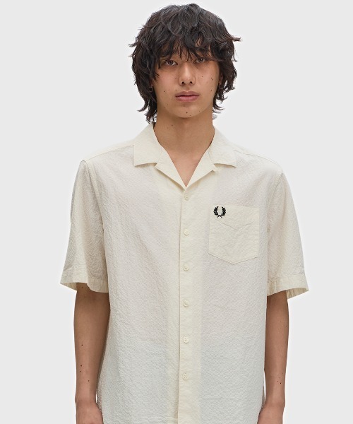 FRED PERRY（フレッドペリー）の「先行予約受付中／Seersucker Revere Collar Shirt／シアサッカーオープンカラーシャツ（シャツ/ブラウス・メンズ・グレー/ネイビー/ベージュ/ライトブルー・L/M/S）」の20枚目の写真