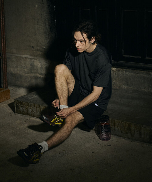 FREAK'S STORE（フリークスストア）の「限定展開 RUSSELL ATHLETIC×FREAK'S STORE ラッセル アスレチック 別注 Dry-Power ポケットTシャツ 吸湿速乾 消臭 ストレッチ（Tシャツ/カットソー・メンズ・アッシュグレー/チャコールグレー/ホワイト・SMALL/LARGE/MEDIUM）」の17枚目の写真